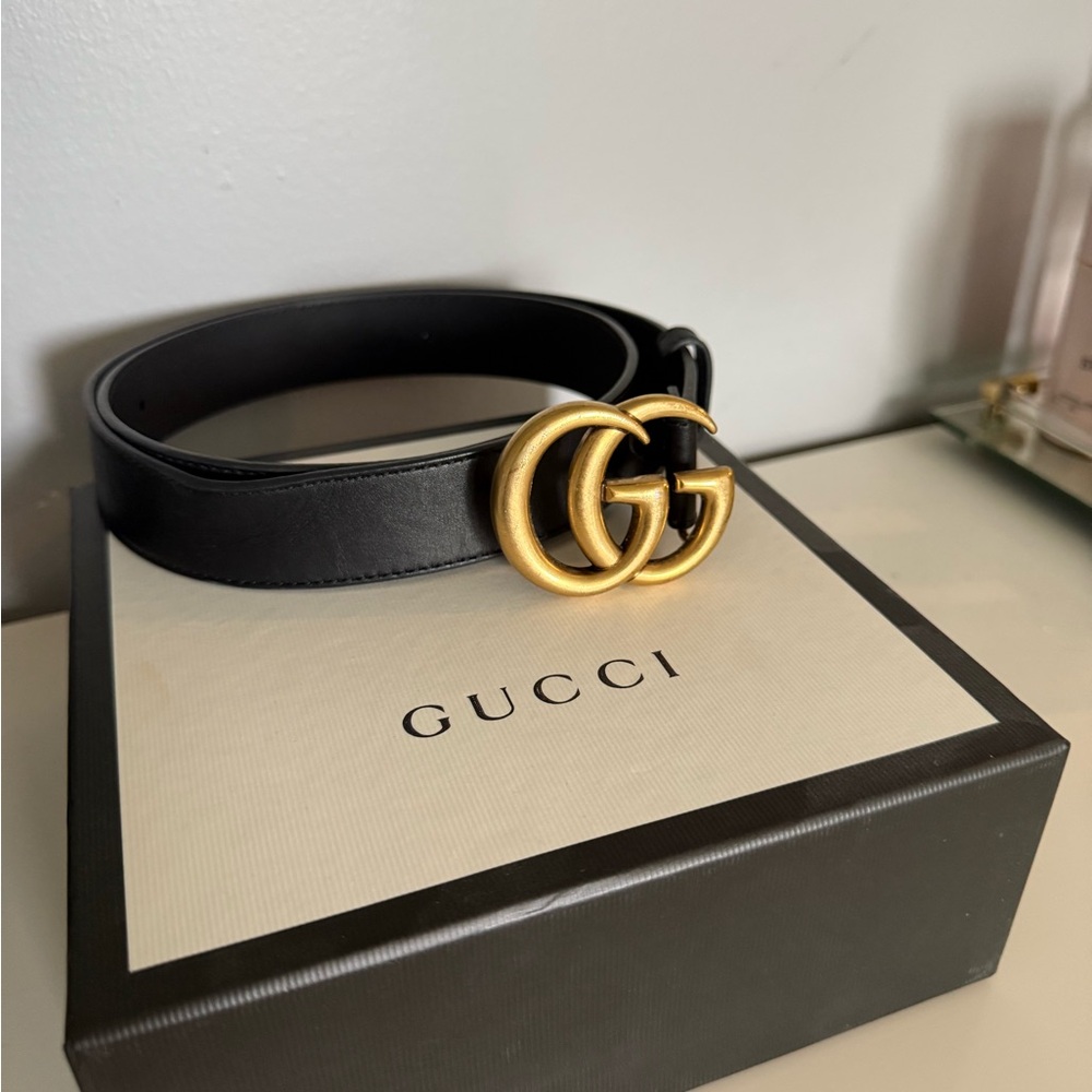Gucci Black and Gold Double G Leather Belt with GG buckle
